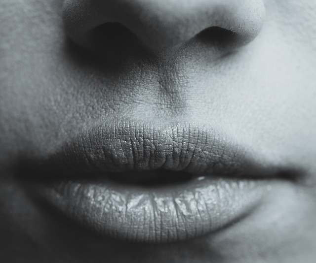 Informational post on speaking in tongues #12: Stammering Lips